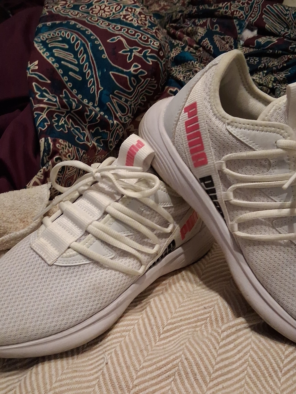 Puma White Mesh Sneakers with Pink Logo Accent